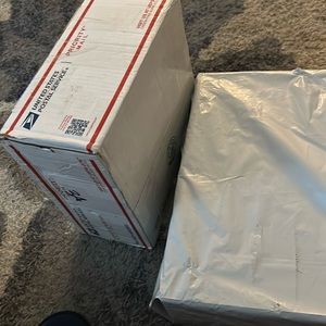 Size XL box of ten items or more
